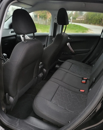 Peugeot 2008 cena 32900 przebieg: 130000, rok produkcji 2016 z Kock małe 232